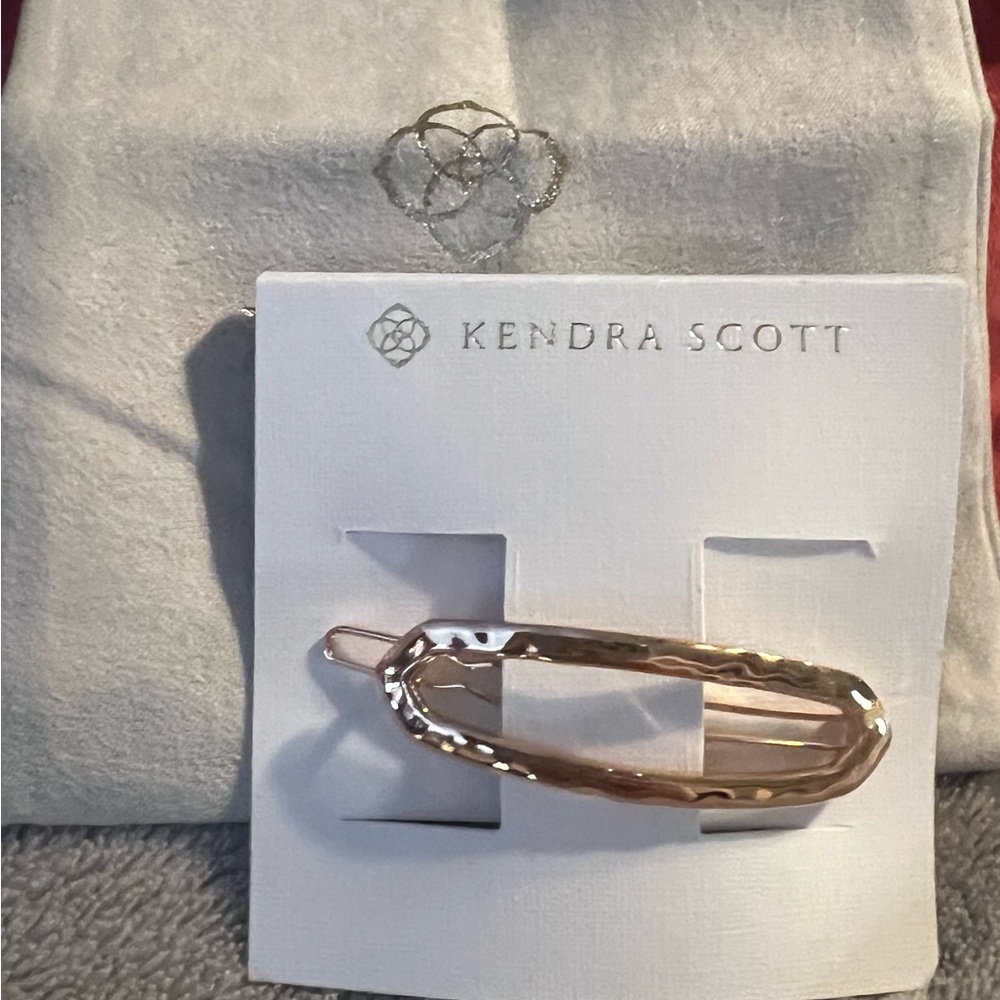 BNWT Small Rose Gold Kendra Scott Zorte Hair Clip